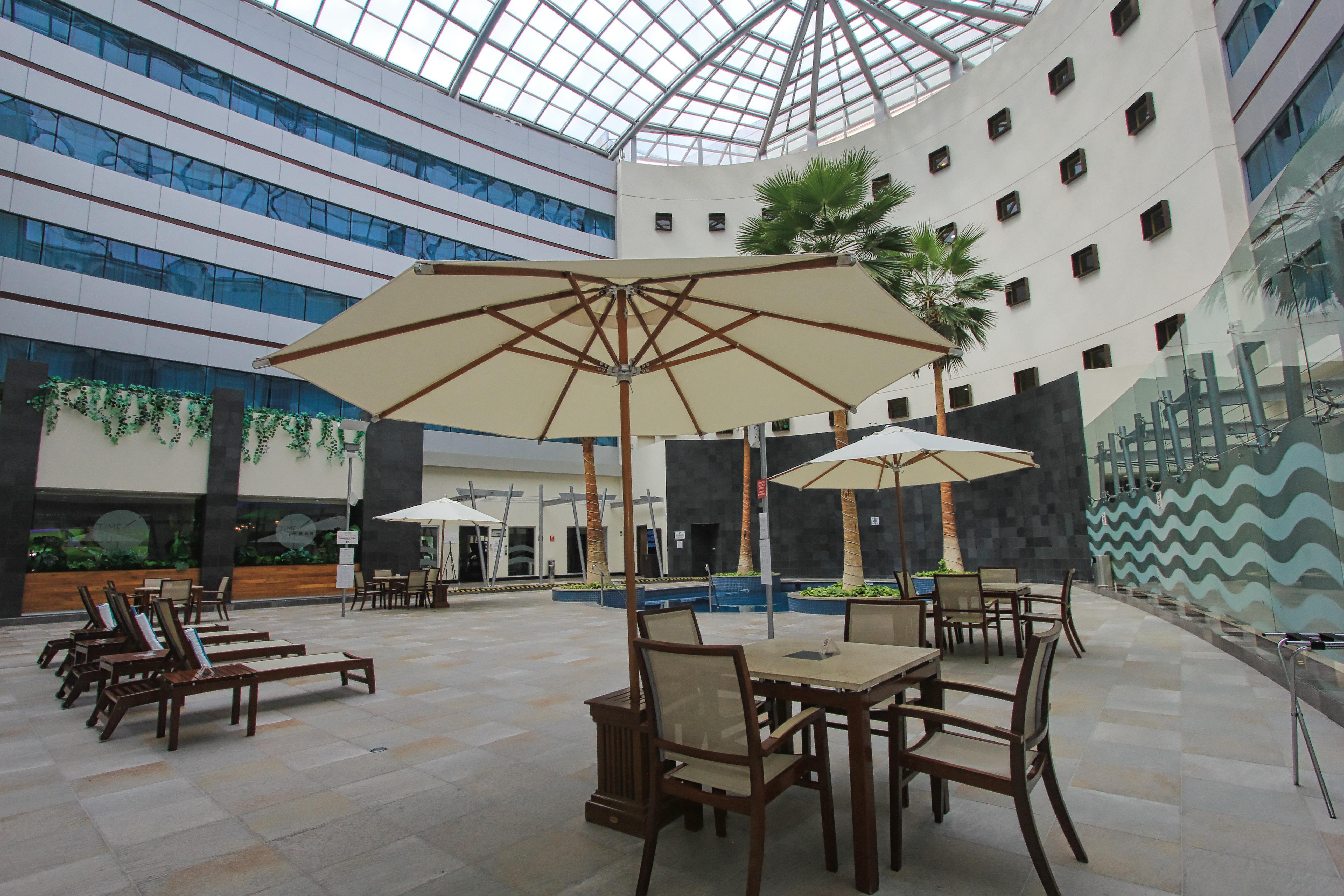 Crowne Plaza Leon By Ihg Hotel Exterior photo